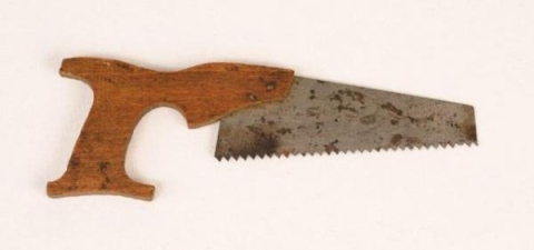 5-miniature_saw_1977.44.125_sohs_toys_3313.jpg